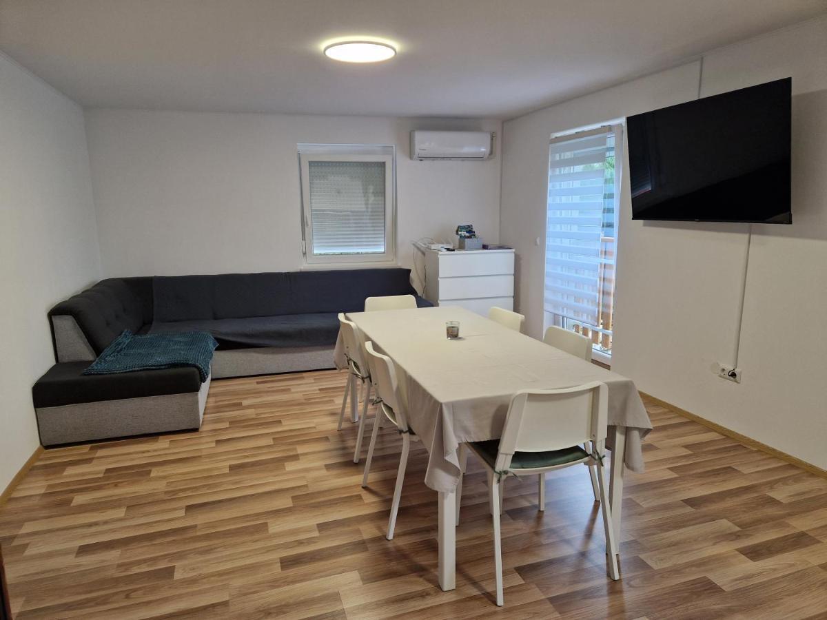 شقة Apartma Tija تولمين المظهر الخارجي الصورة